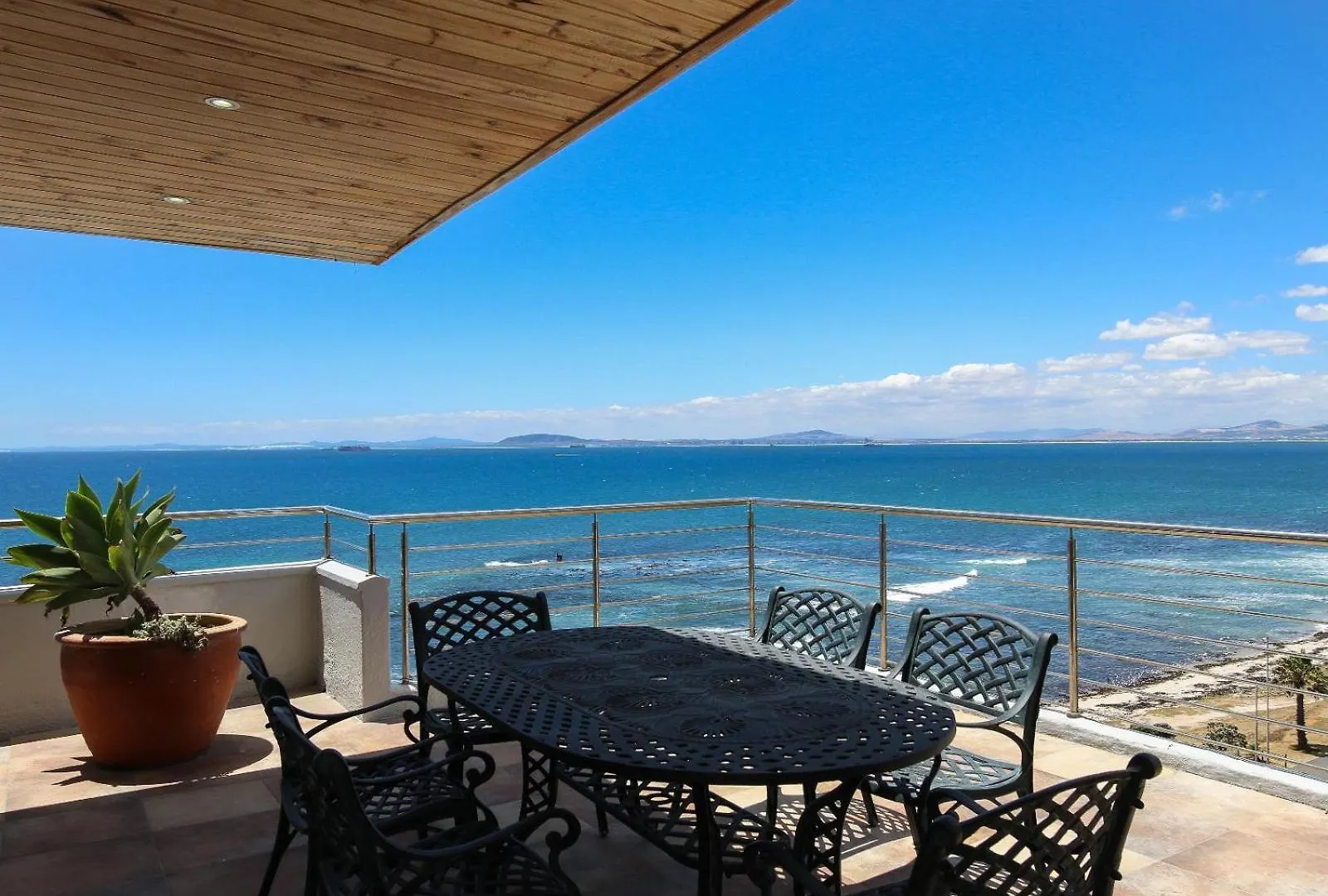 Daire Ocean View Properties - Penthouse Cape Town