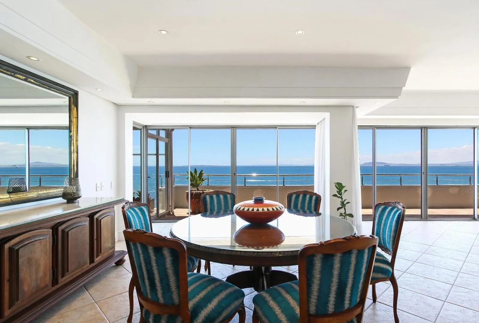 Apartment Ocean View Properties - Penthouse Cape Town South Africa