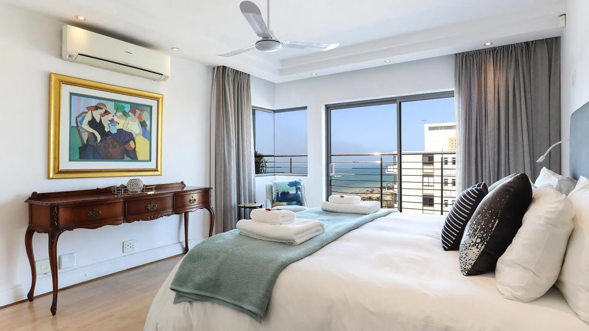 Ocean View Properties - Penthouse Cape Town Apartment